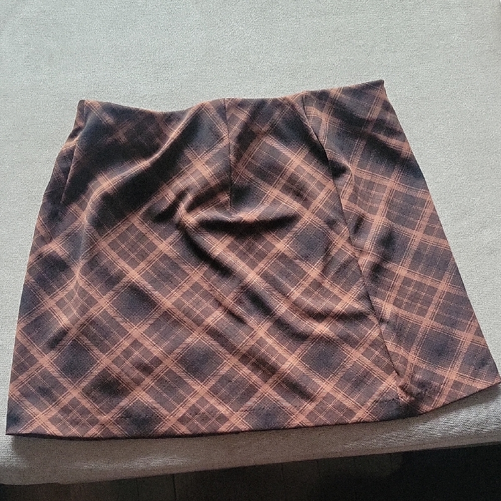 H&M Black and Brown Plaid Mini Skirt